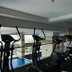 Modern 2Br Apartment At Maqna Residence By Travelio